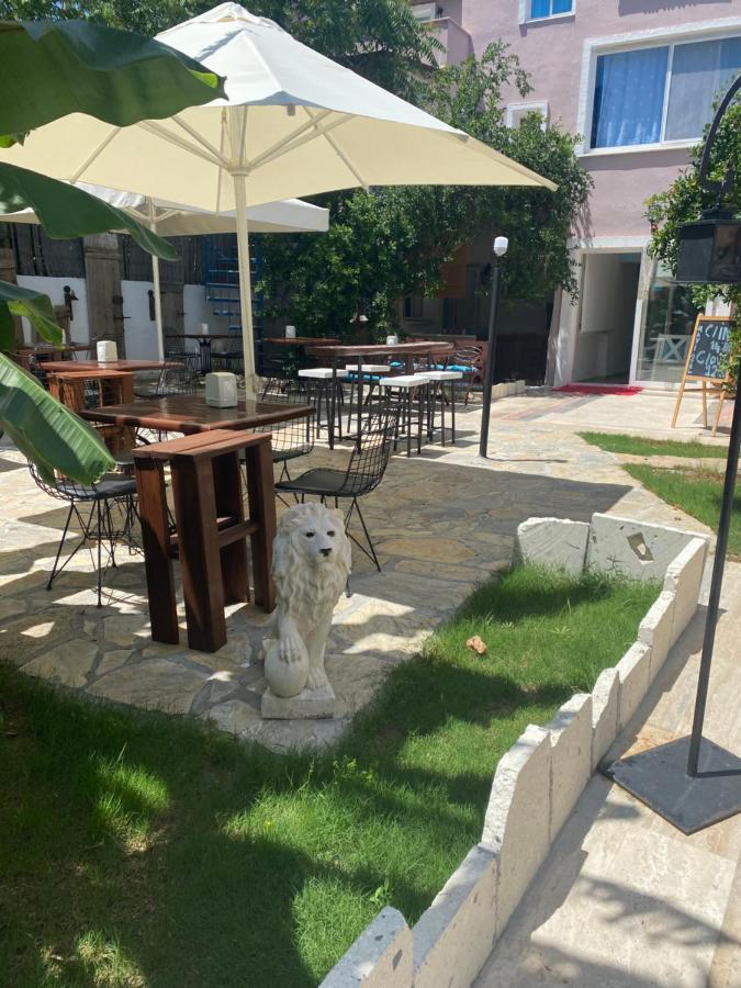 Mavi Butik Apart Çeşme エクステリア 写真