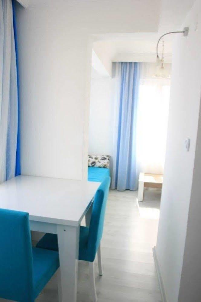 Mavi Butik Apart Çeşme エクステリア 写真