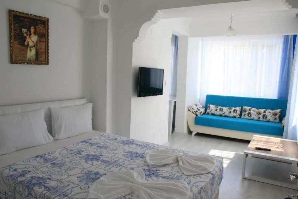 Mavi Butik Apart Çeşme エクステリア 写真