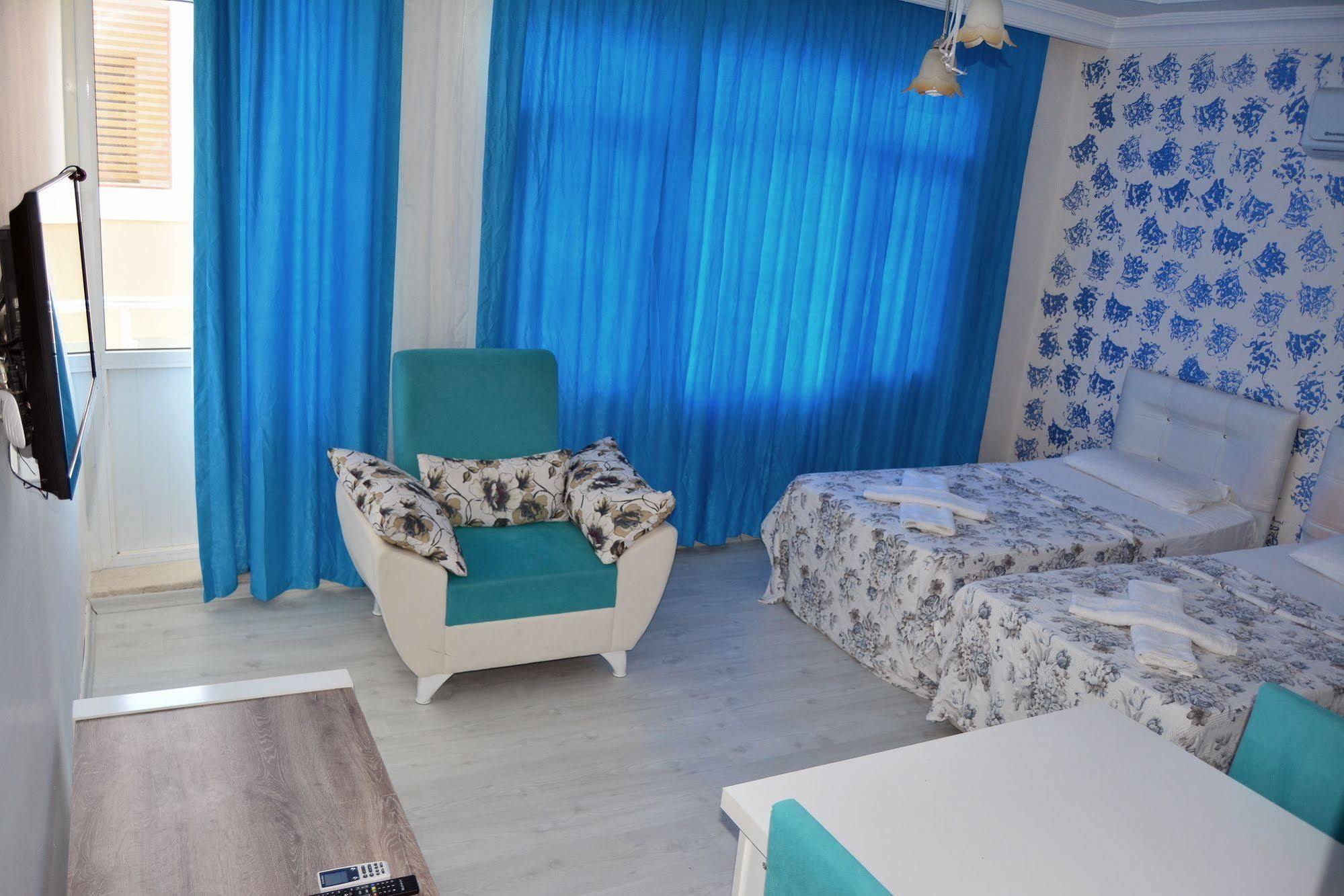Mavi Butik Apart Çeşme エクステリア 写真